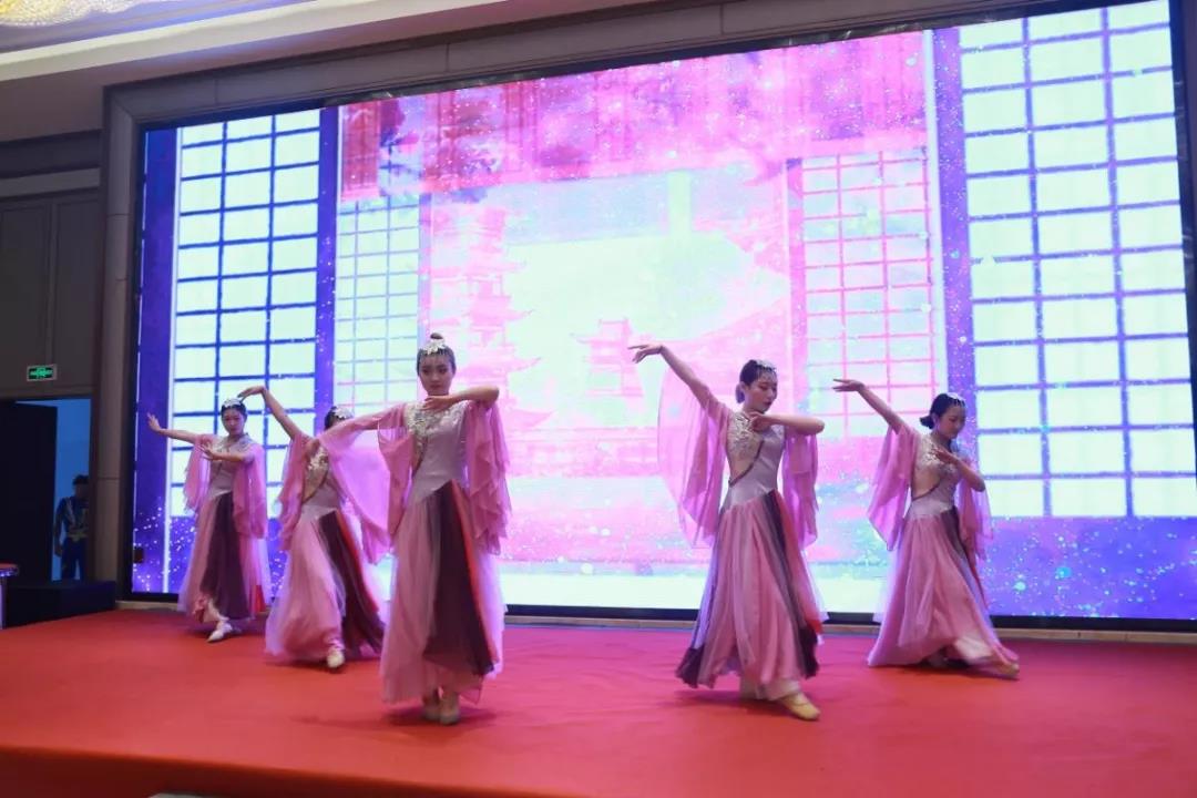 当场订购120台！解放J6P载货车火爆畅销安徽毫州 - 第5张