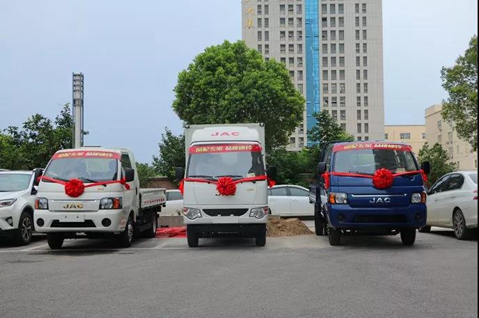 全新康铃J系列武汉上市 拥抱轻卡市场的机遇与挑战 - 第2张