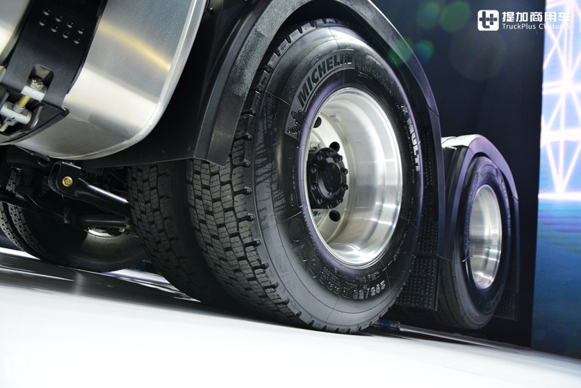 还只是简单的堆配置,拼价格,国产高端重卡市场其实是一片虚假繁荣 - 第4张 - 提加商用车网 还只是简单的堆配置,拼价格,国产高端重卡市场其实是一片虚假繁荣 - 第4张