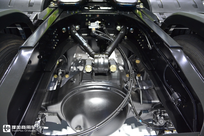 还只是简单的堆配置,拼价格,国产高端重卡市场其实是一片虚假繁荣 - 第8张 - 提加商用车网 还只是简单的堆配置,拼价格,国产高端重卡市场其实是一片虚假繁荣 - 第8张