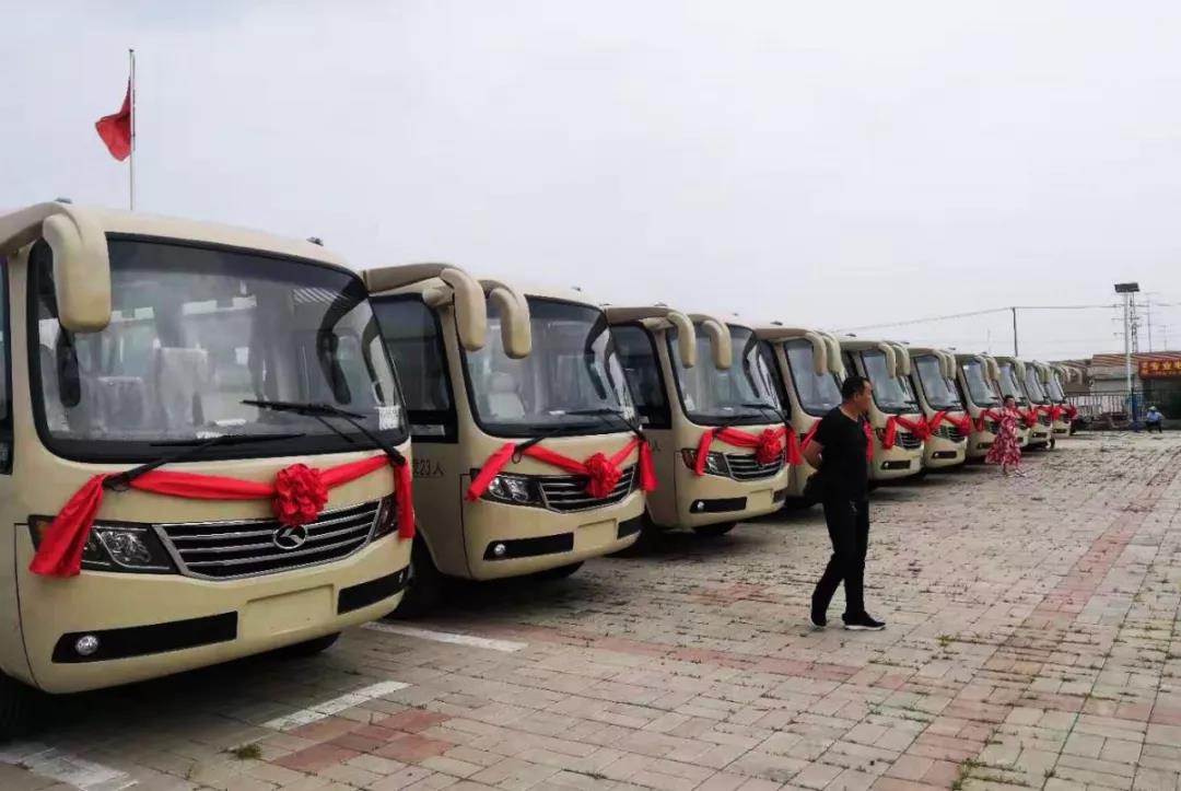 习总书记看望乌兰牧骑，并再次为他们点赞！ - 第5张