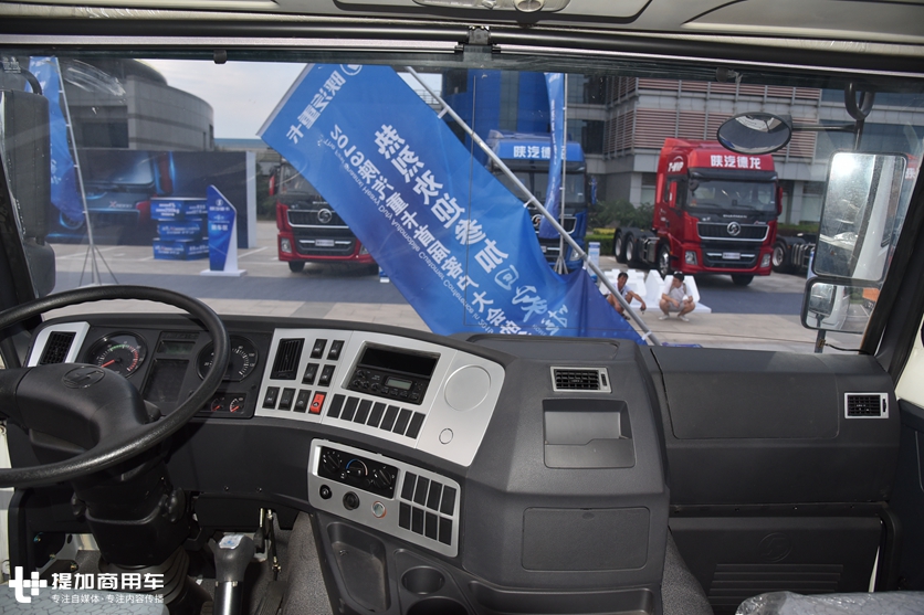 陕汽经典的斯太尔重卡,国内已停产,如今只销往海外的奥龙牵引车实拍 - 第22张 - 提加商用车网 陕汽经典的斯太尔重卡,国内已停产,如今只销往海外的奥龙牵引车实拍 - 第22张