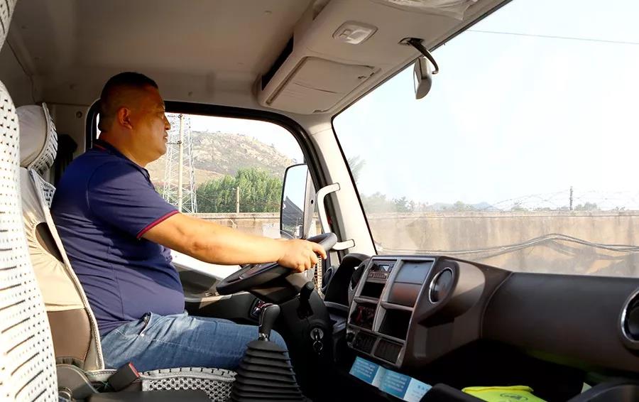 选车是个技术活,“误入歧途”的辛老板靠领航轻卡扭转颓势 - 第8张 - 提加商用车网 选车是个技术活,“误入歧途”的辛老板靠领航轻卡扭转颓势 - 第8张