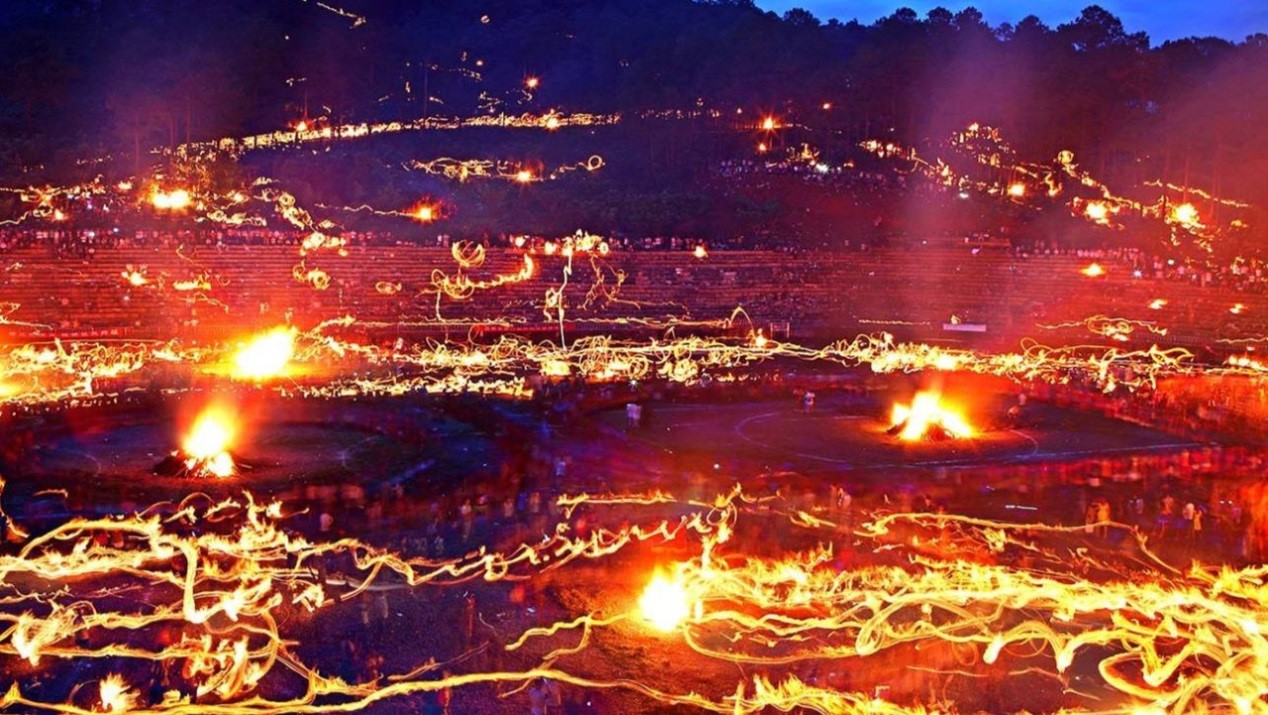 东风商用车走进凉山彝族火把节 - 第1张 - 提加商用车网 东风商用车走进凉山彝族火把节 - 第1张