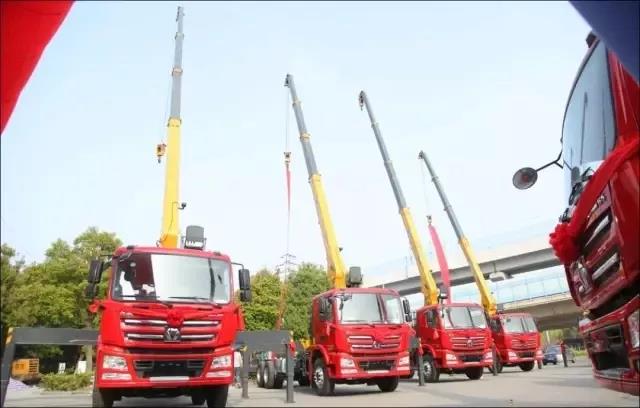 强强联手,徐工重卡携手山东国鑫重工盛启随车吊市场新局面 - 第3张 - 提加商用车网 强强联手,徐工重卡携手山东国鑫重工盛启随车吊市场新局面 - 第3张