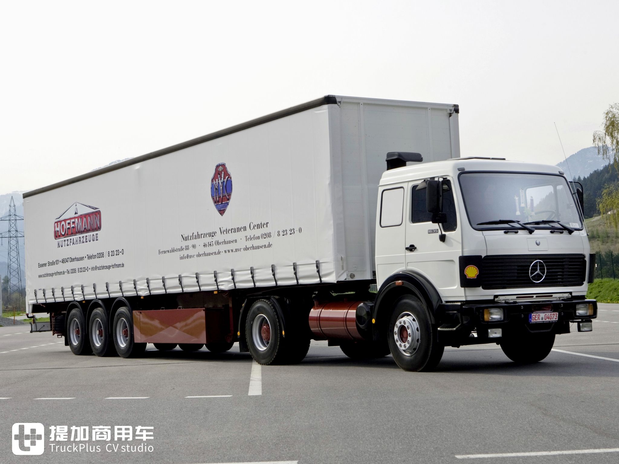 真正的老爷卡车，还是全驱V8动力，29年车龄的奔驰SK越野卡车实拍 - 第3张