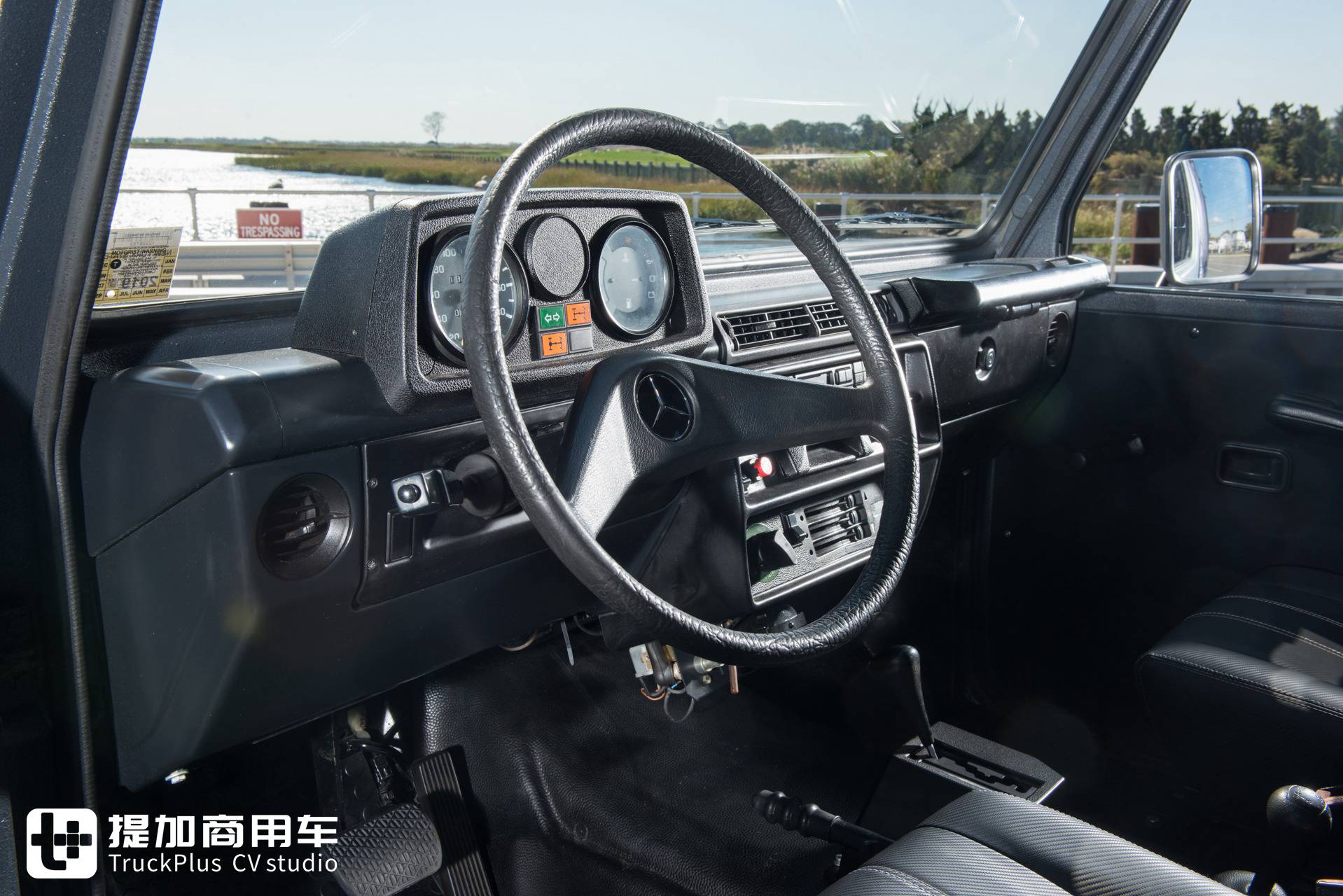 真正的老爷卡车，还是全驱V8动力，29年车龄的奔驰SK越野卡车实拍 - 第12张