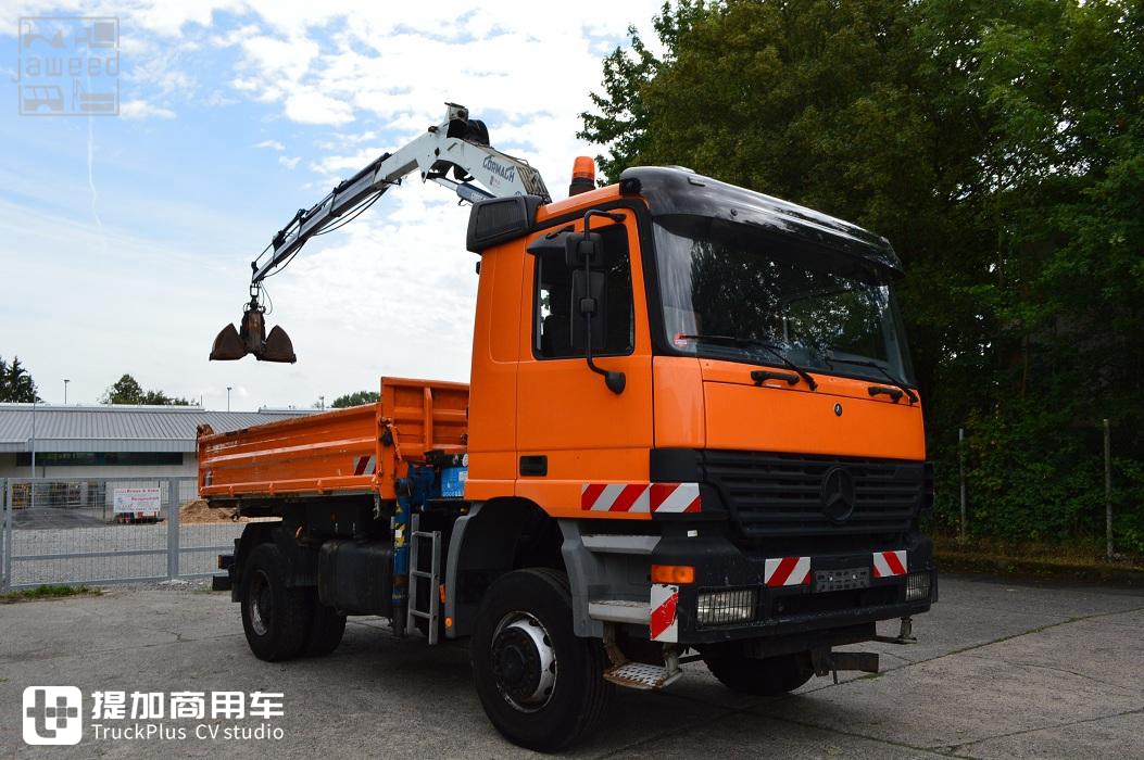 真正的老爷卡车，还是全驱V8动力，29年车龄的奔驰SK越野卡车实拍 - 第25张