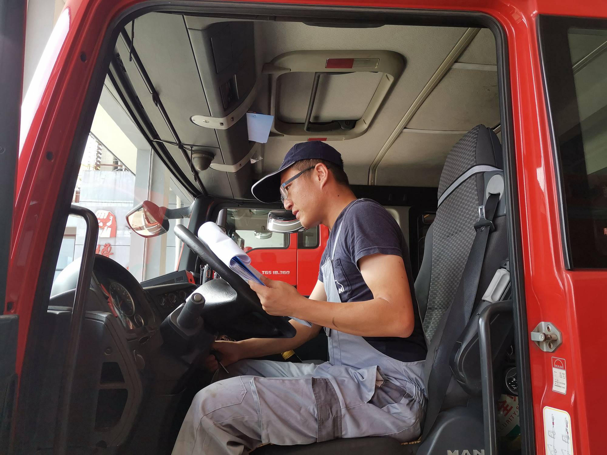 七十峥嵘 与国同梦,2019曼恩中国消防巡检在宁波拉开帷幕 - 第7张 - 提加商用车网 七十峥嵘 与国同梦,2019曼恩中国消防巡检在宁波拉开帷幕 - 第7张