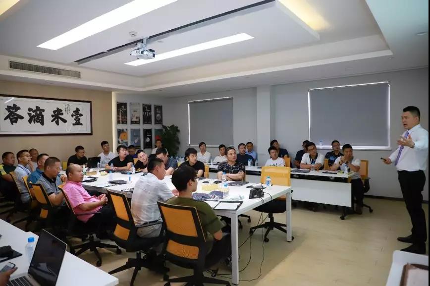 沃尔沃携手壹米滴答,共建智慧化物流新生态 - 第3张 - 提加商用车网 沃尔沃携手壹米滴答,共建智慧化物流新生态 - 第3张