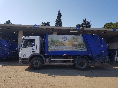 配备艾里逊变速箱的垃圾车清理垃圾、帮助度过危机 - 第1张 - 提加商用车网 配备艾里逊变速箱的垃圾车清理垃圾、帮助度过危机 - 第1张