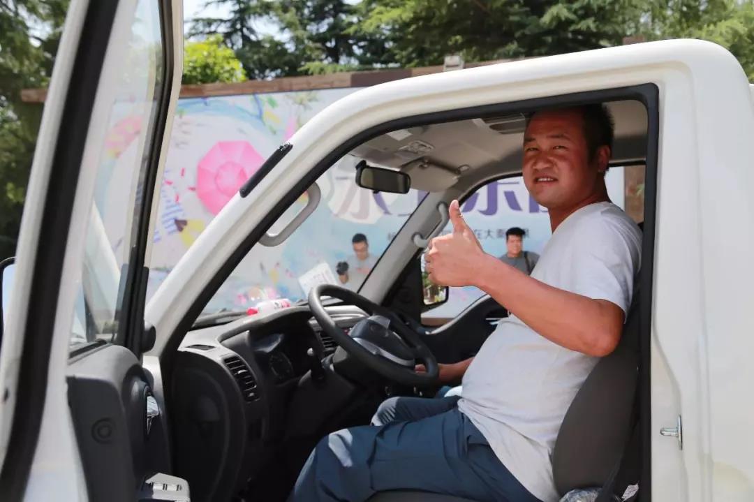 合规蓝牌全国现车可提 康铃J系+国六新车成了“抢手货” - 第7张 - 提加商用车网 合规蓝牌全国现车可提 康铃J系+国六新车成了“抢手货” - 第7张