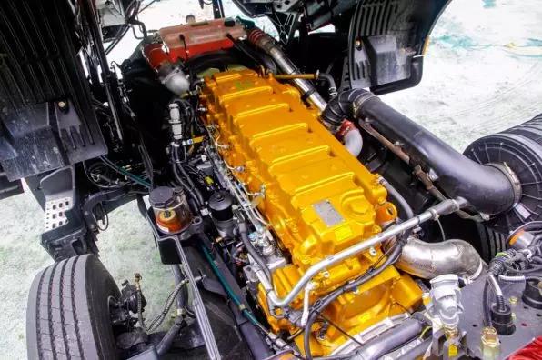 马力最大,国内首批!这款机器告诉您选择玉柴国六重机的N个理由 - 第4张 - 提加商用车网 马力最大,国内首批!这款机器告诉您选择玉柴国六重机的N个理由 - 第4张