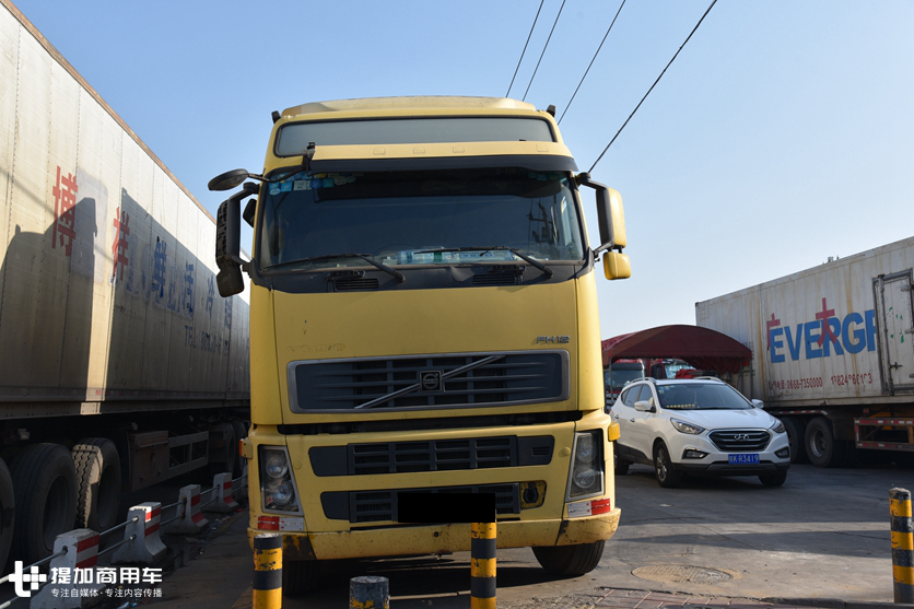 这辆破旧不堪的沃尔沃卡车竟是经典的FH12,服役期估计已超过10年 - 第2张 - 提加商用车网 这辆破旧不堪的沃尔沃卡车竟是经典的FH12,服役期估计已超过10年 - 第2张