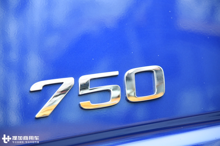 这辆破旧不堪的沃尔沃卡车竟是经典的FH12,服役期估计已超过10年 - 第4张 - 提加商用车网 这辆破旧不堪的沃尔沃卡车竟是经典的FH12,服役期估计已超过10年 - 第4张