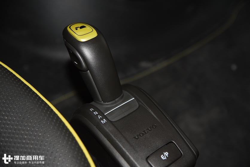 这辆破旧不堪的沃尔沃卡车竟是经典的FH12,服役期估计已超过10年 - 第9张 - 提加商用车网 这辆破旧不堪的沃尔沃卡车竟是经典的FH12,服役期估计已超过10年 - 第9张