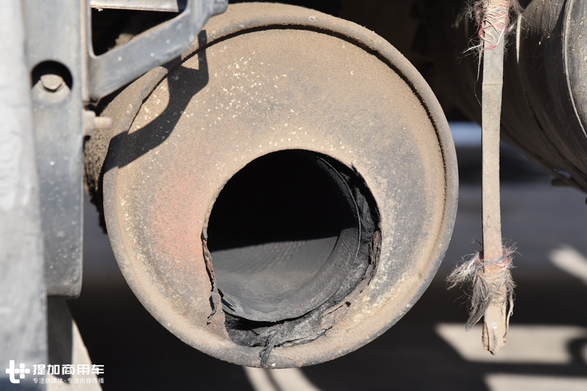 这辆破旧不堪的沃尔沃卡车竟是经典的FH12,服役期估计已超过10年 - 第17张 - 提加商用车网 这辆破旧不堪的沃尔沃卡车竟是经典的FH12,服役期估计已超过10年 - 第17张