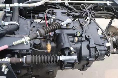 有颜、有型、有力量，特大、特轻、特有面的4×2格尔发K5来了 - 第13张