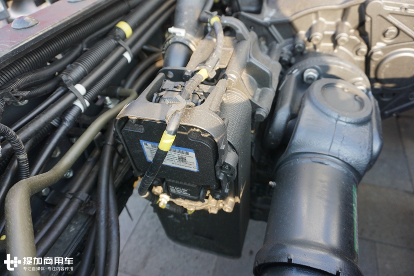 汕德卡的最大竞争对手来了,广汽日野700新款大马力车型实拍评测 - 第5张 - 提加商用车网 汕德卡的最大竞争对手来了,广汽日野700新款大马力车型实拍评测 - 第5张