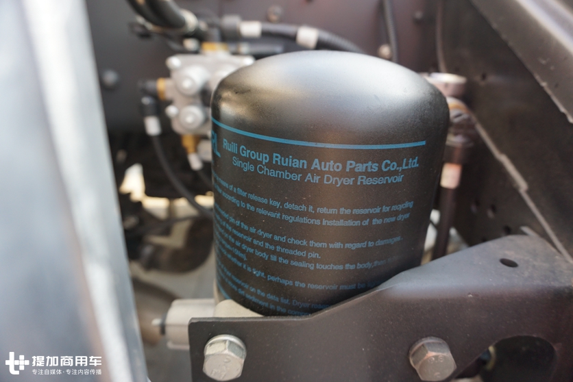 汕德卡的最大竞争对手来了,广汽日野700新款大马力车型实拍评测 - 第12张 - 提加商用车网 汕德卡的最大竞争对手来了,广汽日野700新款大马力车型实拍评测 - 第12张