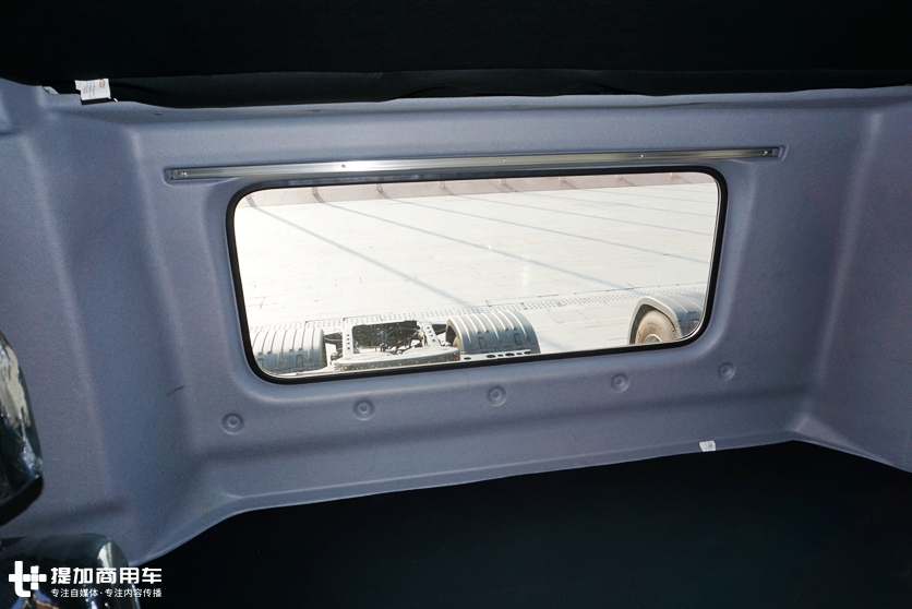 汕德卡的最大竞争对手来了,广汽日野700新款大马力车型实拍评测 - 第14张 - 提加商用车网 汕德卡的最大竞争对手来了,广汽日野700新款大马力车型实拍评测 - 第14张