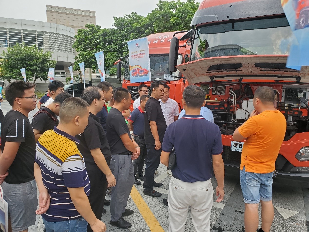 东风商用车举行首场国六新品团购品鉴会 - 第2张