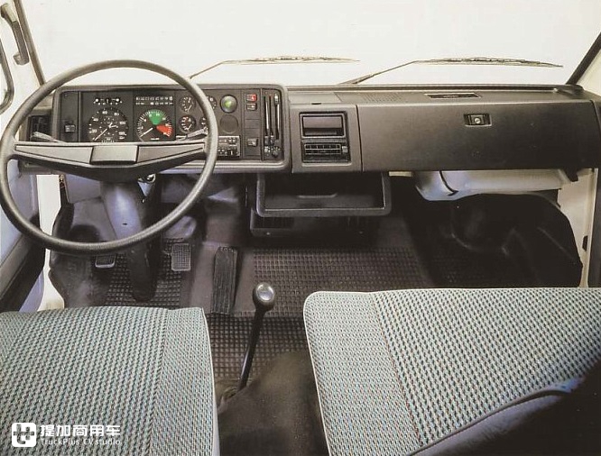 带字母的大众货车，你同样惹不起！国内仅有一辆的大众G90轻卡实拍 - 第10张