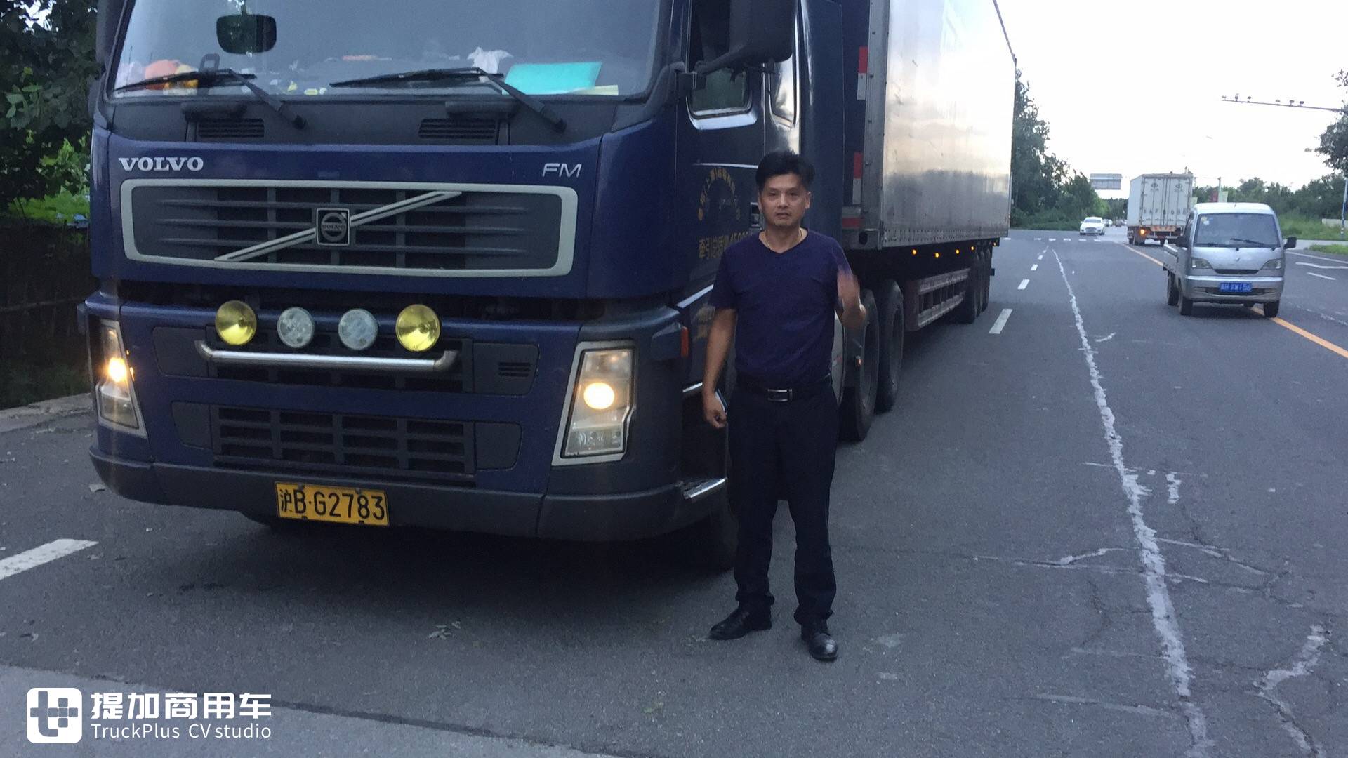 快递公司的进口卡车有多能跑?300万公里很常见,这台沃尔沃就跑了318万多公里 - 第2张 - 提加商用车网 快递公司的进口卡车有多能跑?300万公里很常见,这台沃尔沃就跑了318万多公里 - 第2张