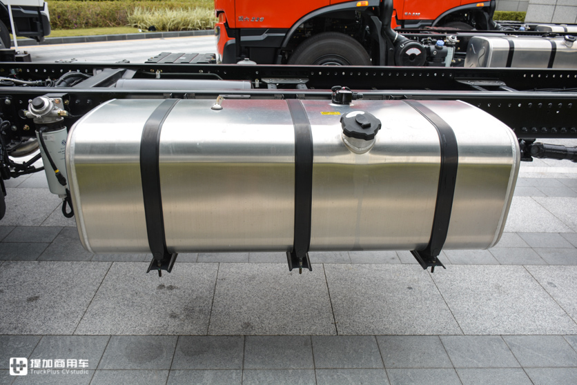 国六东风天锦载货车都有哪些新变化?动力变化大,内饰也更舒适了! - 第8张 - 提加商用车网 国六东风天锦载货车都有哪些新变化?动力变化大,内饰也更舒适了! - 第8张