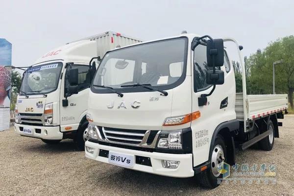 江淮轻卡整车轻量化,换芯升级安康要挑大梁 - 第4张 - 提加商用车网 江淮轻卡整车轻量化,换芯升级安康要挑大梁 - 第4张