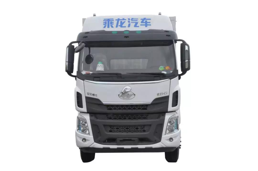 真正意义上的夫妻车，6.8米高顶双卧乘龙H5快运房车“激擎”上市 - 第6张