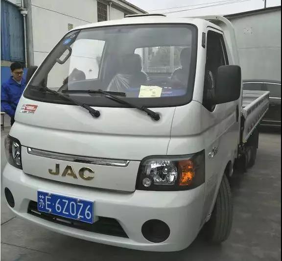 舒适、实用、省油,江淮国六轿卡X5用户很认可 - 第2张 - 提加商用车网 舒适、实用、省油,江淮国六轿卡X5用户很认可 - 第2张