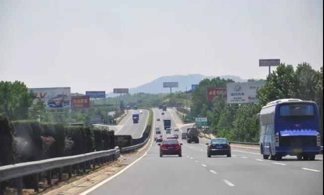 大货车驾驶机技巧,您知道几个? - 第1张 - 提加商用车网 大货车驾驶机技巧,您知道几个? - 第1张