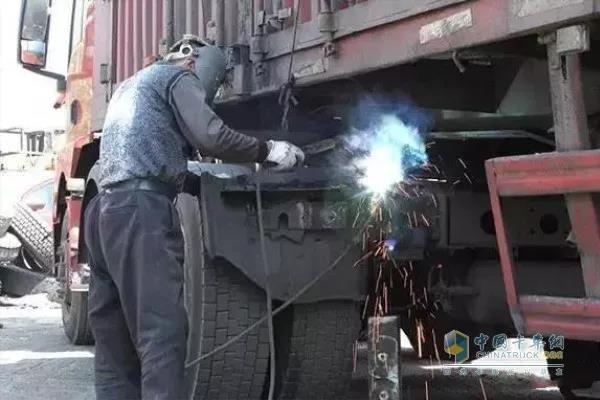 卡车维修电路的时候,千万要注意以下几点! - 第2张 - 提加商用车网 卡车维修电路的时候,千万要注意以下几点! - 第2张