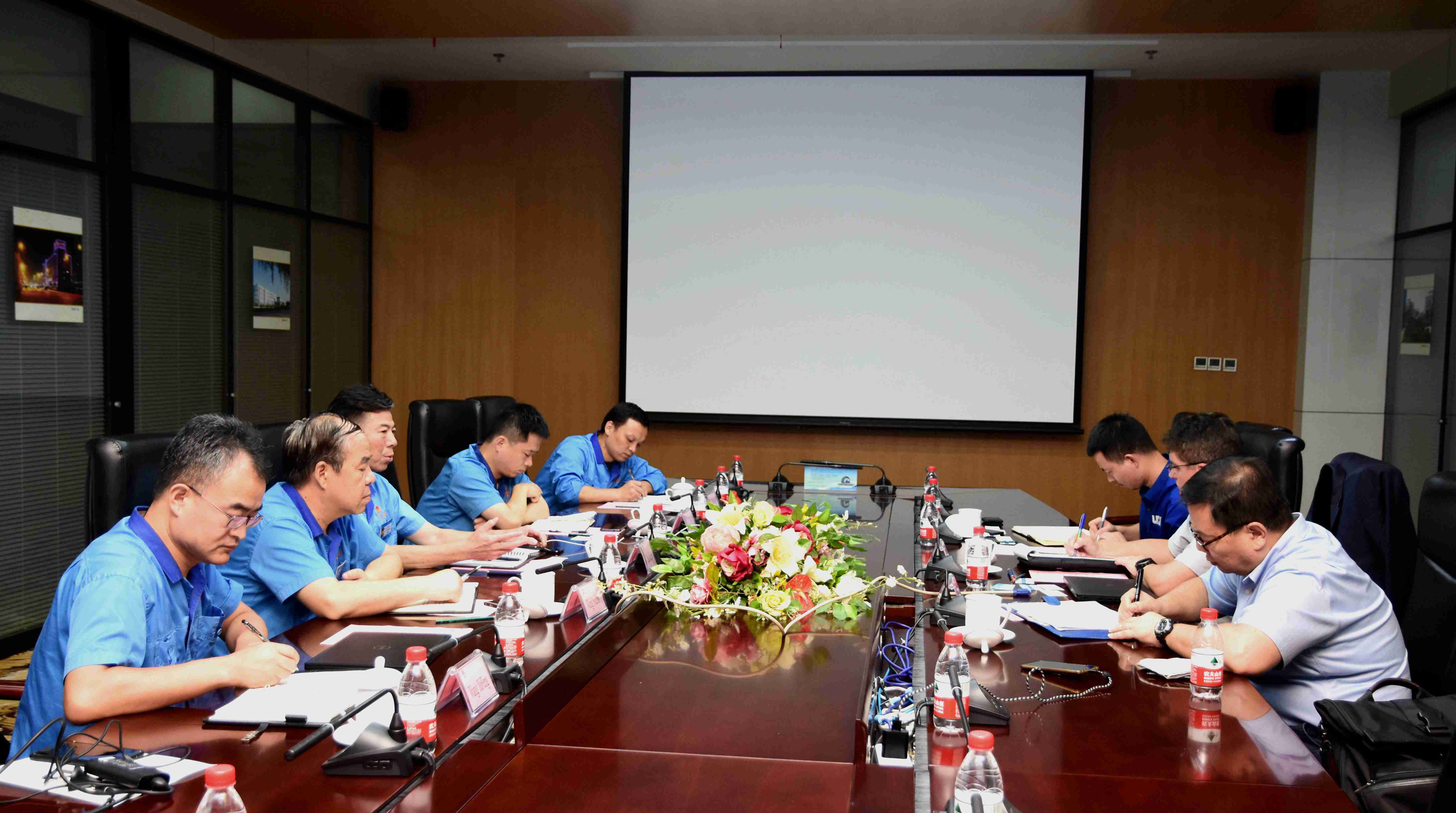 美国UQM公司总裁周驰访问法士特 - 第1张 - 提加商用车网 美国UQM公司总裁周驰访问法士特 - 第1张