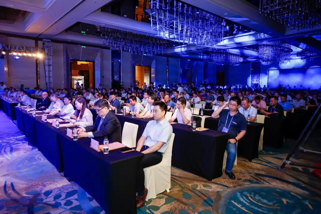 第120000台交付,宇通新能源客车引领行业迈向新高度!发布高端公交新标准 - 第3张 - 提加商用车网 第120000台交付,宇通新能源客车引领行业迈向新高度!发布高端公交新标准 - 第3张