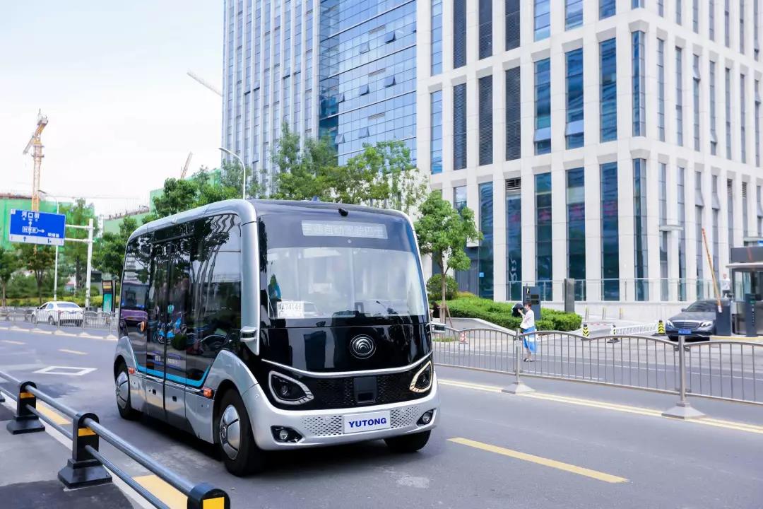 第120000台交付,宇通新能源客车引领行业迈向新高度!发布高端公交新标准 - 第24张 - 提加商用车网 第120000台交付,宇通新能源客车引领行业迈向新高度!发布高端公交新标准 - 第24张