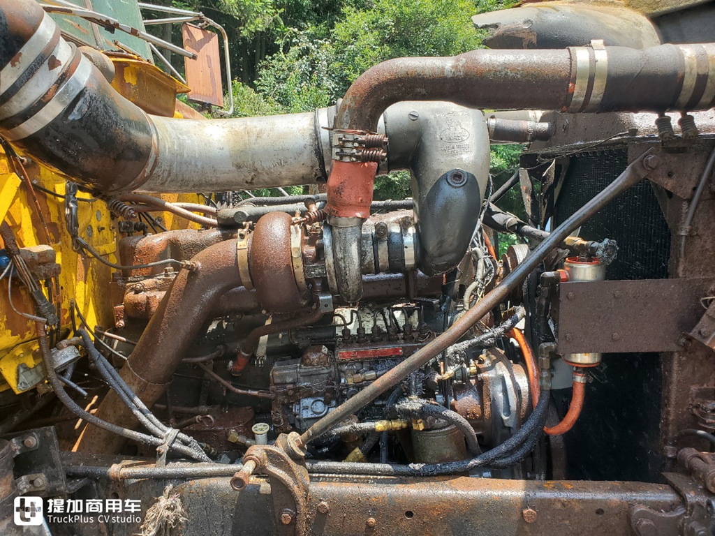 上世纪80年代国内引进的美国马克R系牵引车实拍,据说当年在内蒙一直运煤 - 第22张 - 提加商用车网 上世纪80年代国内引进的美国马克R系牵引车实拍,据说当年在内蒙一直运煤 - 第22张