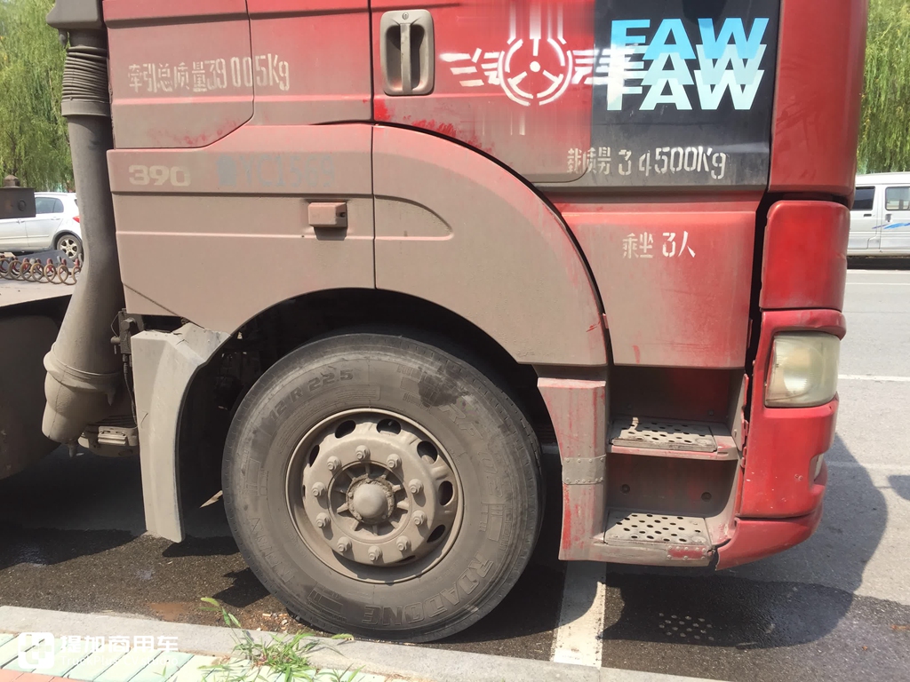 7年前买了解放J6H高端重卡，车主说当年开进口卡车的都羡慕他 - 第8张