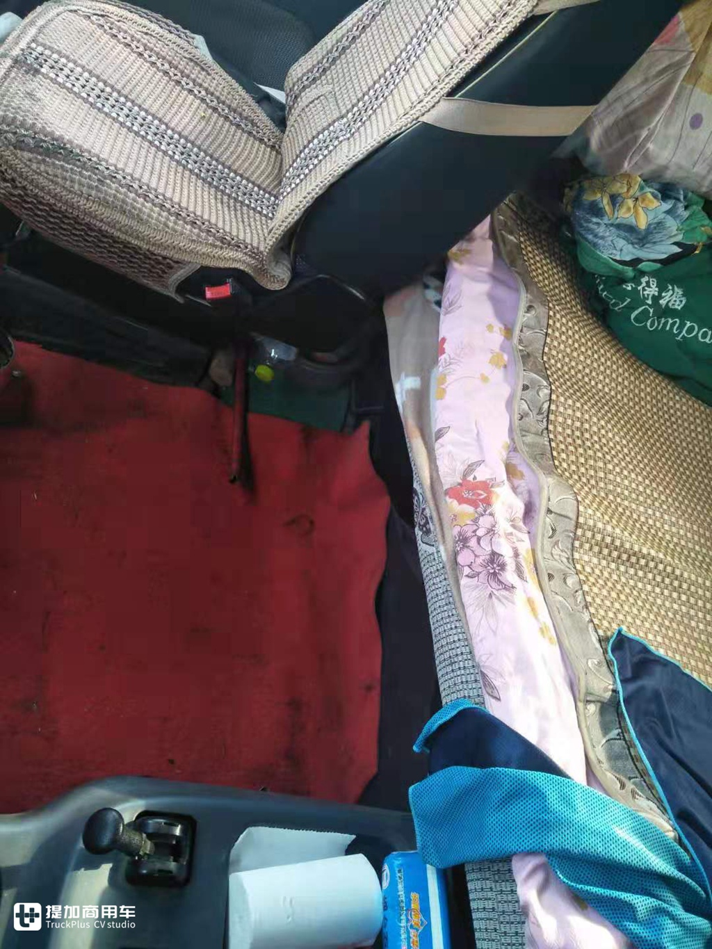 7年前买了解放J6H高端重卡，车主说当年开进口卡车的都羡慕他 - 第14张