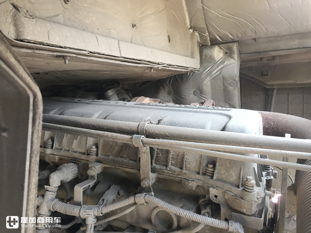 7年前买了解放J6H高端重卡，车主说当年开进口卡车的都羡慕他 - 第18张