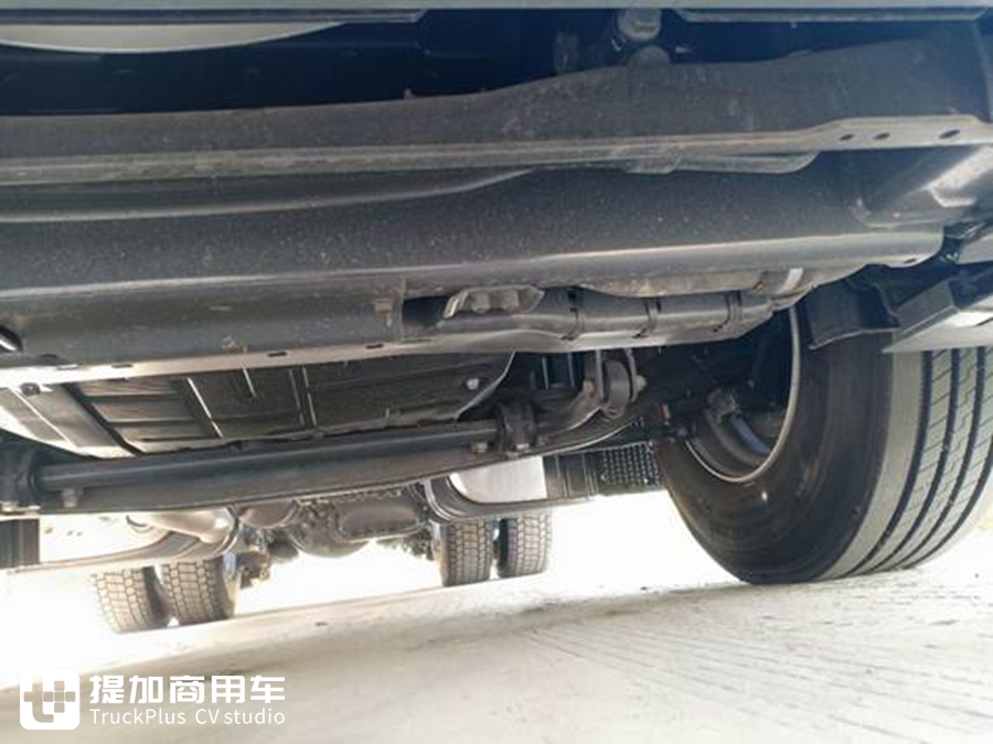 一批“大黄蜂”进口卡车即将投入运营,某快递公司购买的斯堪尼亚G450实拍 - 第8张 - 提加商用车网 一批“大黄蜂”进口卡车即将投入运营,某快递公司购买的斯堪尼亚G450实拍 - 第8张