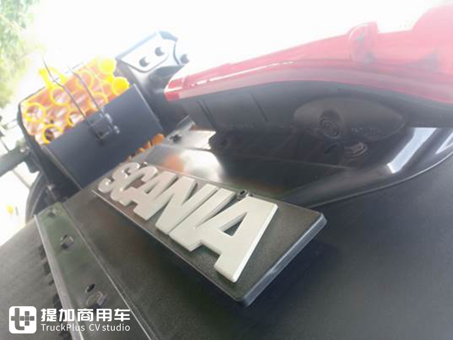 一批“大黄蜂”进口卡车即将投入运营,某快递公司购买的斯堪尼亚G450实拍 - 第12张 - 提加商用车网 一批“大黄蜂”进口卡车即将投入运营,某快递公司购买的斯堪尼亚G450实拍 - 第12张