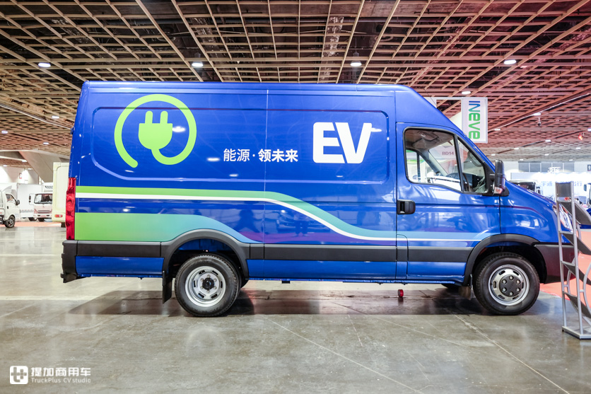 小众的高端大VAN,南京依维柯欧胜EV45纯电动轻客静态评测 - 第3张 - 提加商用车网 小众的高端大VAN,南京依维柯欧胜EV45纯电动轻客静态评测 - 第3张