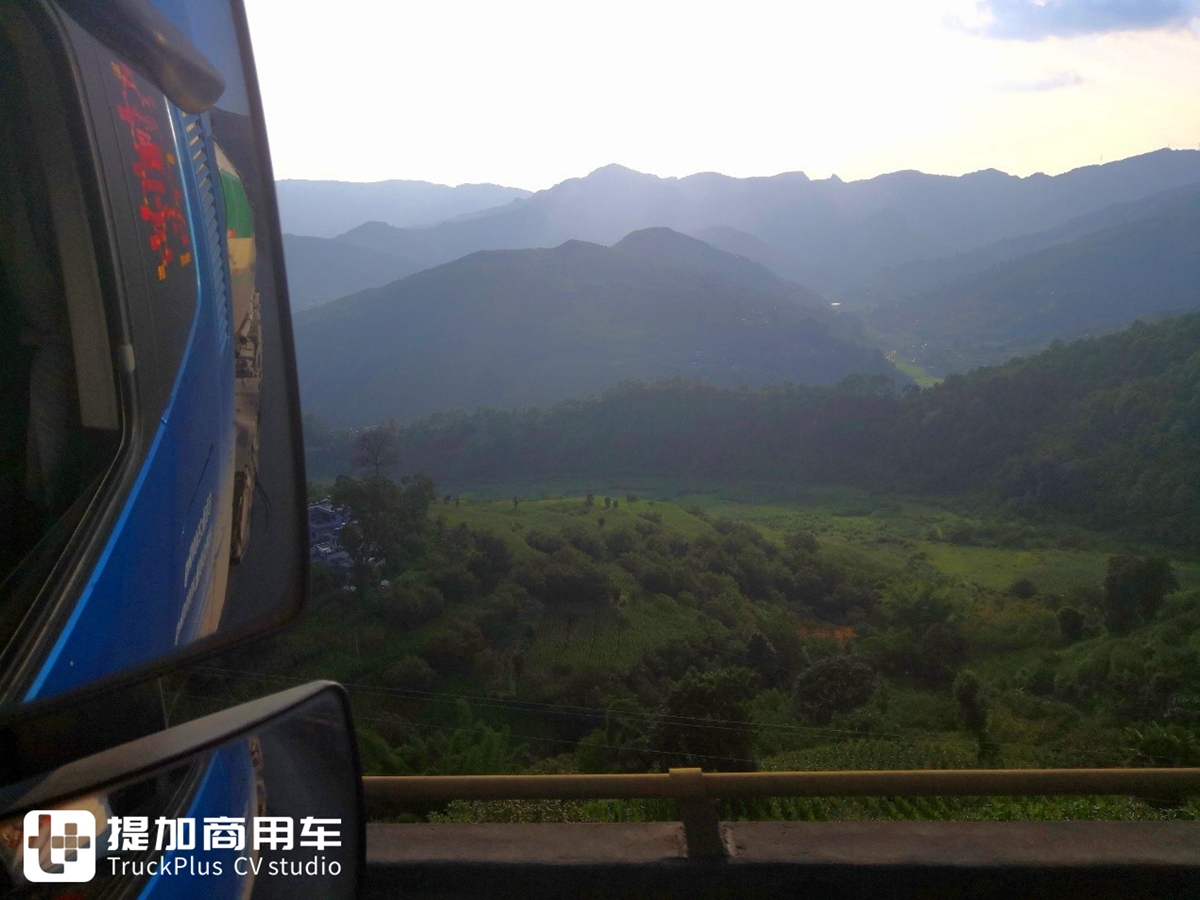 坐卡车跟着叔叔跑了一趟云南,才知道卡车司机生活原来如此不易 - 第7张 - 提加商用车网 坐卡车跟着叔叔跑了一趟云南,才知道卡车司机生活原来如此不易 - 第7张