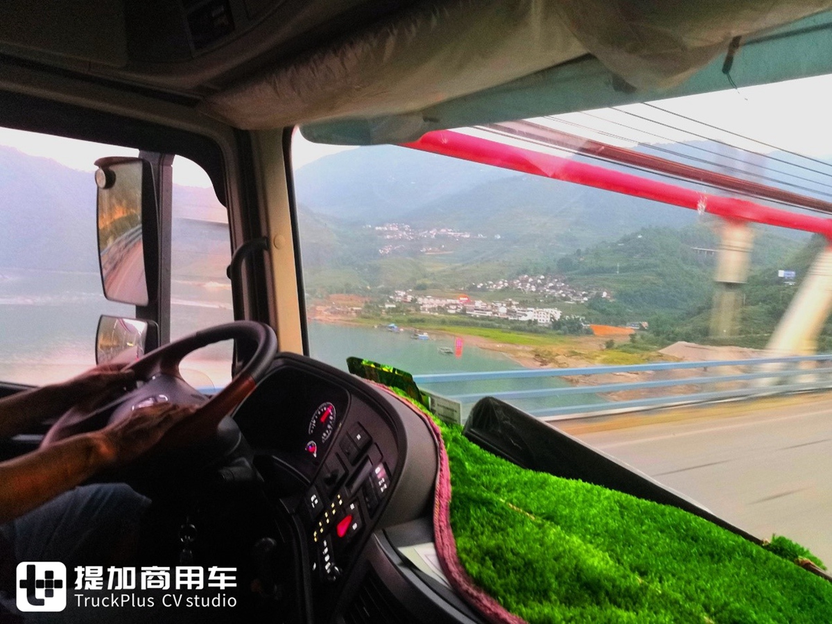 坐卡车跟着叔叔跑了一趟云南,才知道卡车司机生活原来如此不易 - 第12张 - 提加商用车网 坐卡车跟着叔叔跑了一趟云南,才知道卡车司机生活原来如此不易 - 第12张