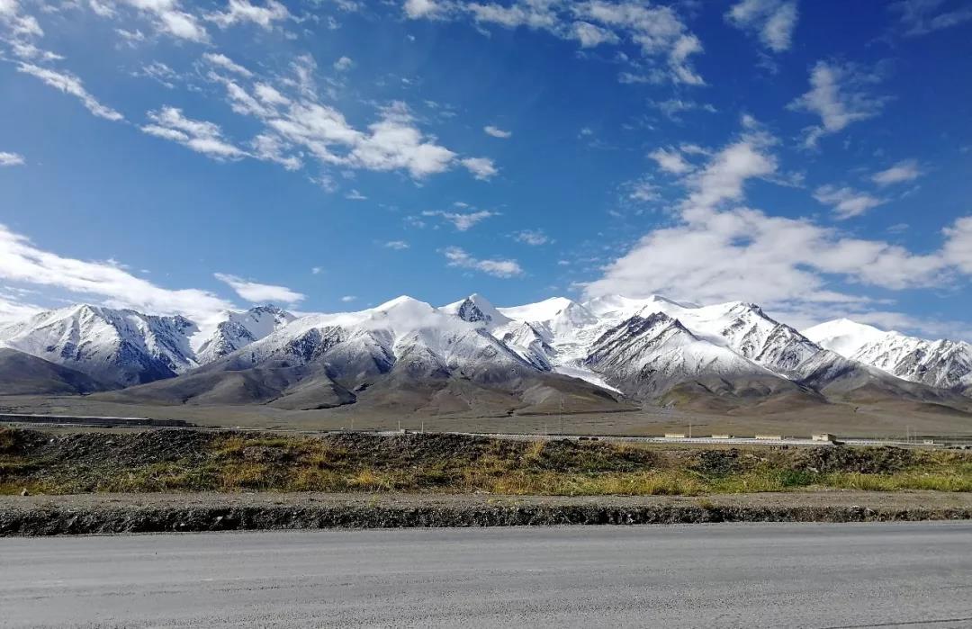中国重汽有“模”有“样”第二季丨列阵,挺进昆仑山 - 第1张 - 提加商用车网 中国重汽有“模”有“样”第二季丨列阵,挺进昆仑山 - 第1张
