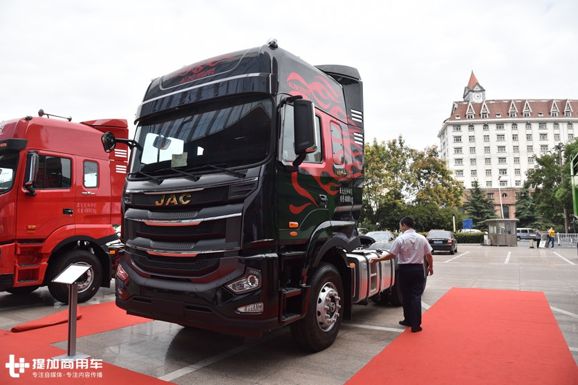 外观内饰多项升级，国六车型蓄势待发，江淮格尔发2020款新产品来了 - 第5张