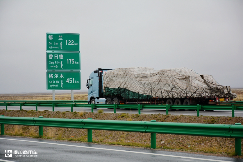 90后小伙跑无锡到库尔勒专线,如今只买高配版沃尔沃卡车,为何? - 第6张 - 提加商用车网 90后小伙跑无锡到库尔勒专线,如今只买高配版沃尔沃卡车,为何? - 第6张