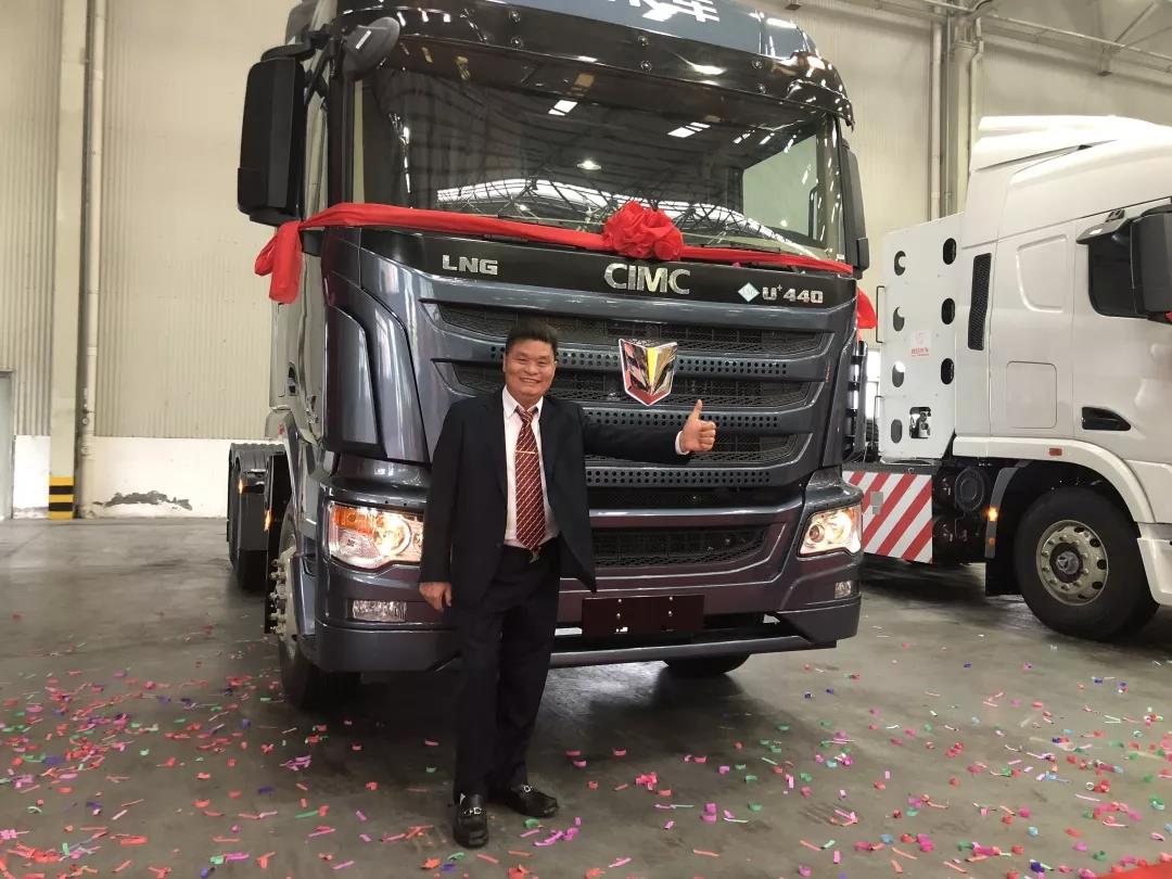 用联合卡车为儿子做婚车，九年的老用户说联合卡车最可靠 - 第1张